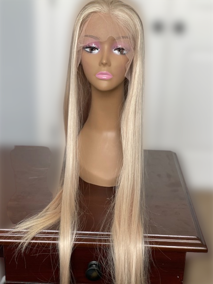 30" Blonde Front Lace Wig 150% Density Light Platinum Blonde